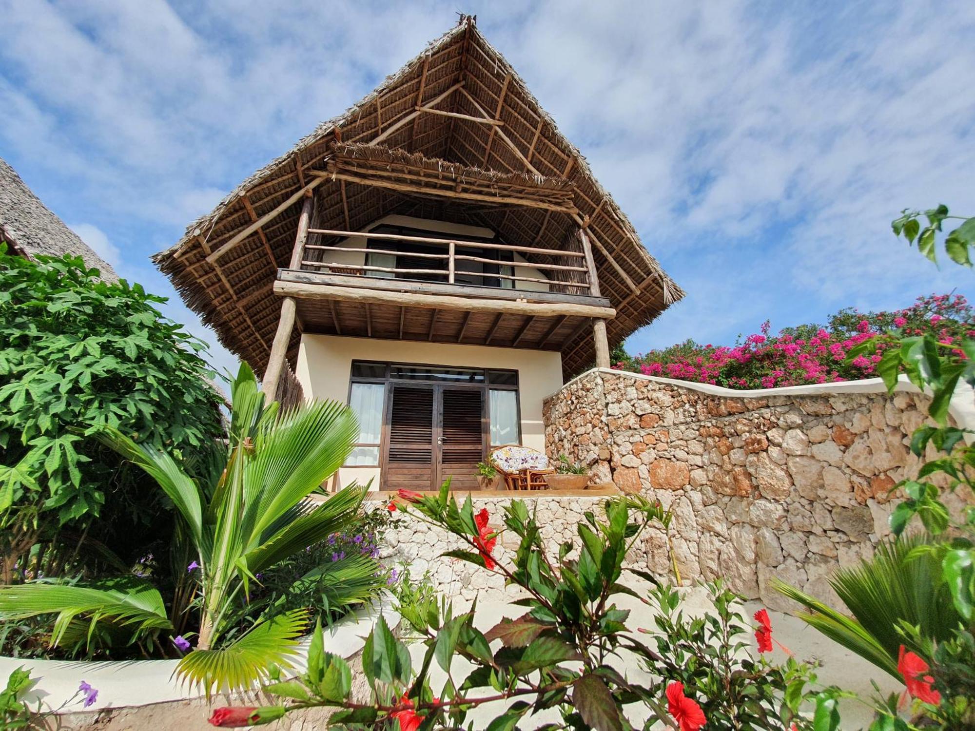 Sunshine Bay Hotel Zanzibar Matemwe  Exterior photo
