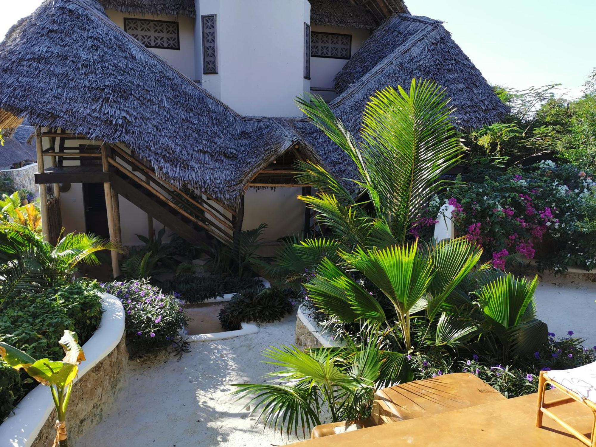 Sunshine Bay Hotel Zanzibar Matemwe  Exterior photo
